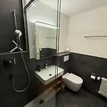 Διαμέρισμα Sandrina 101 *